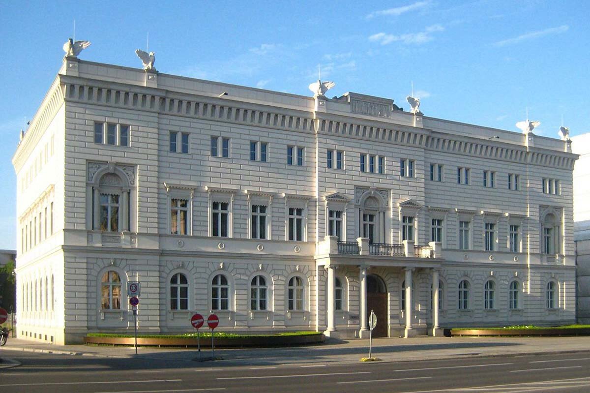 Historisches Gebäude mit Denkmalschutz